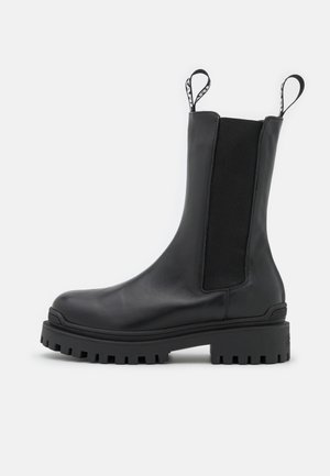 LONG GORE BOOT - Plateaustiefel - black