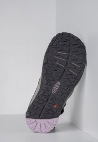 Keen TERRADORA II TOE POST - T-bar sandals - dark grey/dawn pink