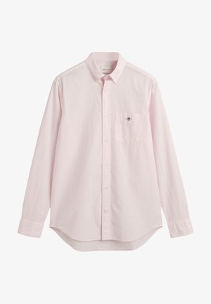 Camicia a maniche lunghe rosa chiaro, con colletto a punta, taschino sul petto, orlo arrotondato e dettagli di cucitura discreti.