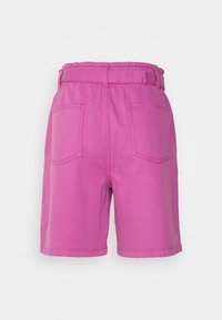 Esprit Farkkushortsit - pink