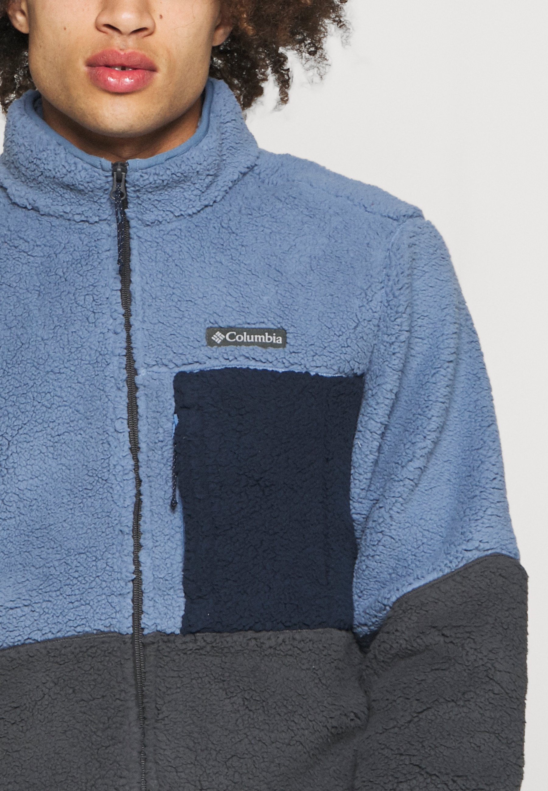 columbia navy fleece jacket