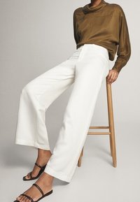 Massimo Dutti Pantalon classique - white