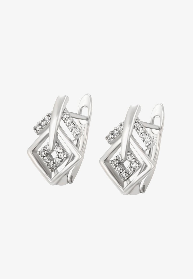 Strieborné geometrické náušnice so kameňmi podobnými diamantom, ktoré tvoria vnútorné a vonkajšie štvorcové tvary, s elegantným, moderným uzáverom.