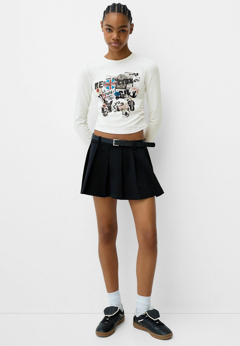 Bershka Longsleeve wit