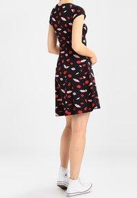 mint&berry Trikoomekko - red