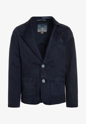 Blazer casual azul marino con dos bolsillos frontales, dos botones, solapas con muesca y un forro interior estampado con etiqueta dentro del cuello.
