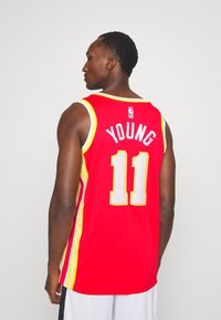 camiseta nba trae young