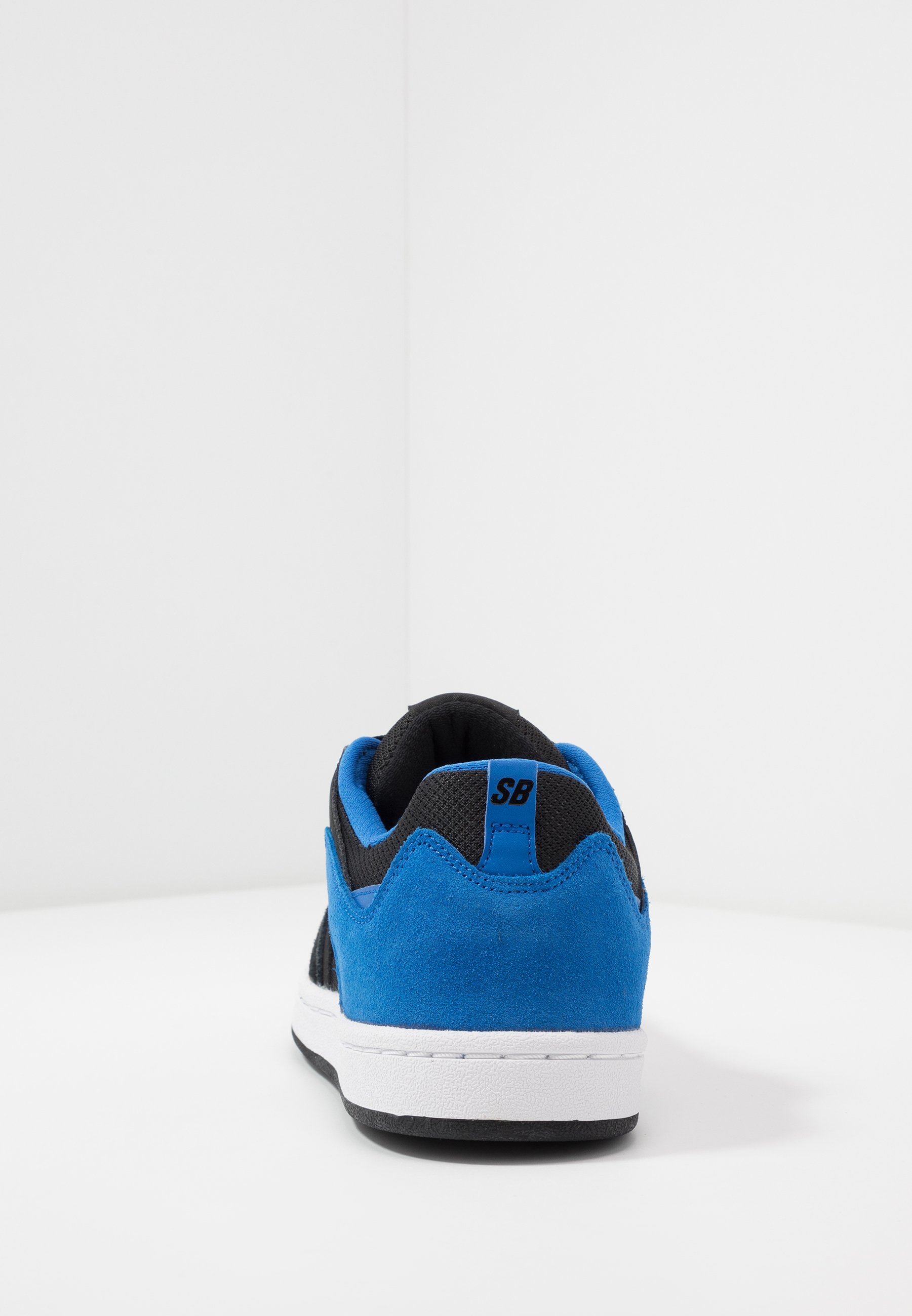 Nike SB ALLEYOOP UNISEX - Zapatillas skate - black/royal blue/negro -  Zalando.es