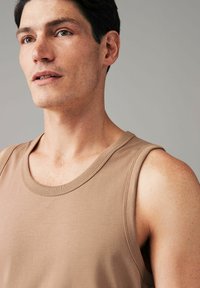 Next REGULAR FIT - Top - stone neutral