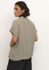 Kaffe JULIANE - Bluse - vetiver