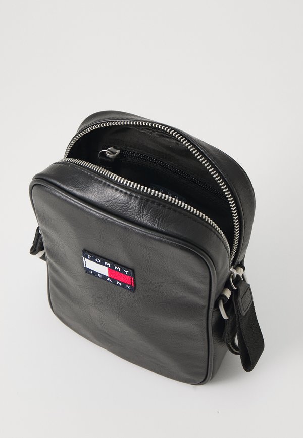 CITY COLLEGE REPORTER - Cross body bag2