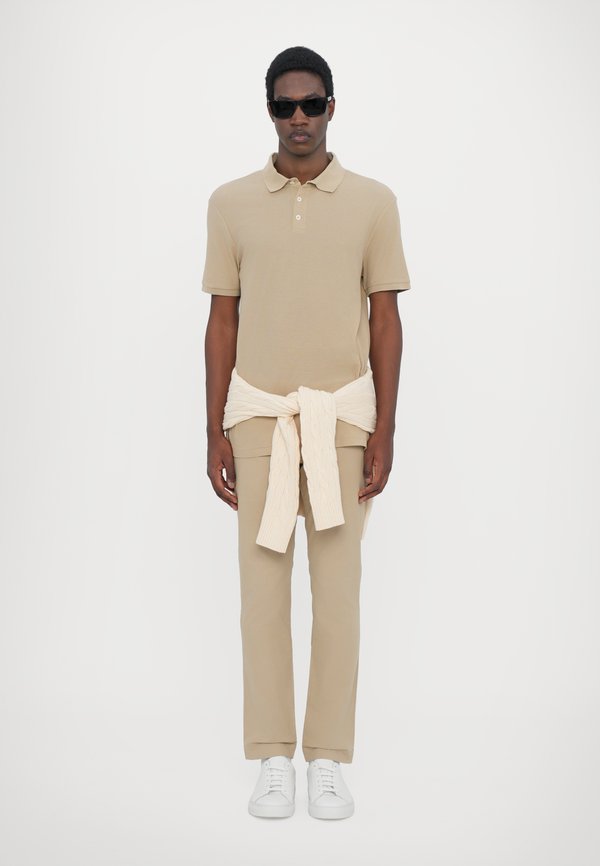 STANDARD FIT - Polo shirt - classic khaki2