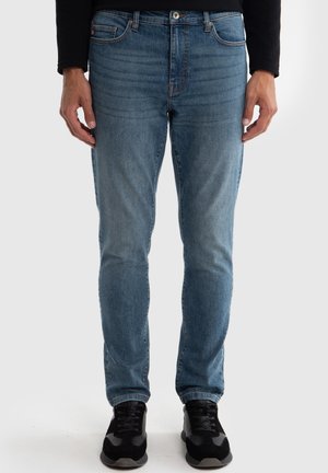 HARPER - Jeans Tapered Fit - blau