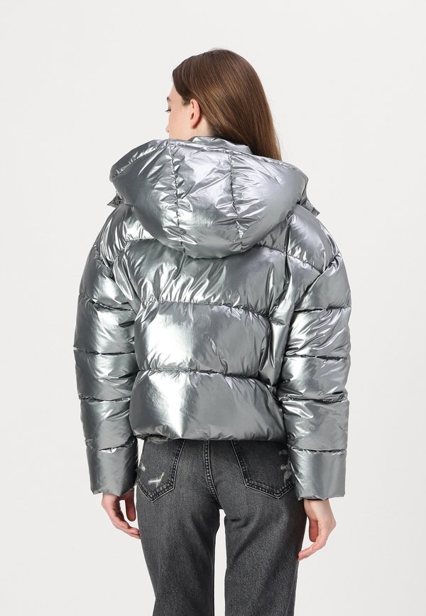 SHINY PUFFER - Winter jacket3
