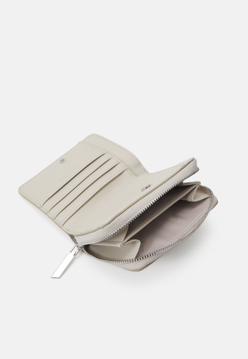Calvin Klein MUST WALLET MONO - Geldbörse - stoney beige/beige 