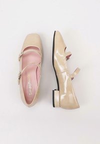 Sandra Fontán EUSASA - Babies - beige