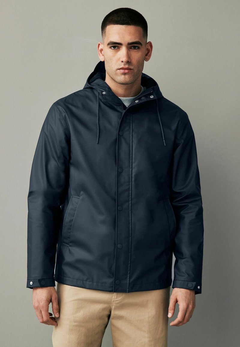 Next RUBBERISED HOODED-REGULAR FIT - Jachetă impermeabilă - navy blue