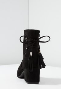 Anna Field Klassiset nilkkurit - black