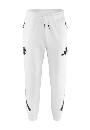 Weiße Sporthose mit elastischem Bund und Kordelzug, schwarzes Adidas-Logo am rechten Oberschenkel, schwarzes rundes Logo am linken Oberschenkel und schwarze Seitenstreifen.