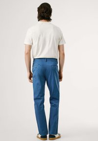 Pepe Jeans Chinos tipa bikses - thames blue