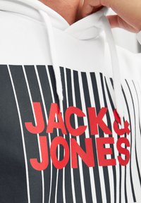 Jack & Jones CORP LOGO PLAY NOOS - Jersey con capucha - white