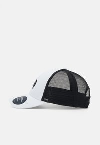 The North Face MUDDER TRUCKER UNISEX - Casquette - white/black