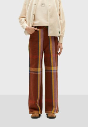 CORAL - Pantalon classique - brown