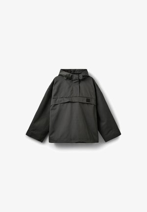 Giacca pullover verde scuro, con cappuccio, maniche ampie e tasca frontale. Realizzata in tessuto testurizzato con un design minimalista.