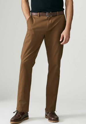 Next SOFT TOUCH - Nohavice chinos - tan brown