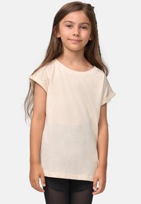 Urban Classics EXTENDED SHOULDER - T-shirts - whitesand