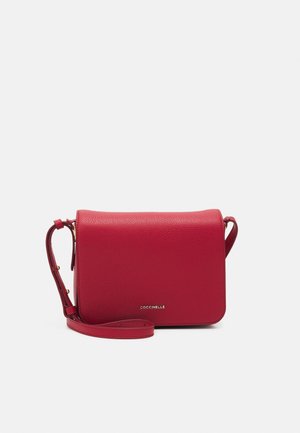 Coccinelle, Sac bandoulière - dark red