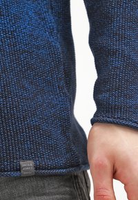 Jack & Jones Stickad tröja - blue