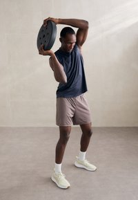 ICANIWILL STRIDE SLEEVELESS MEN - Felső - navy