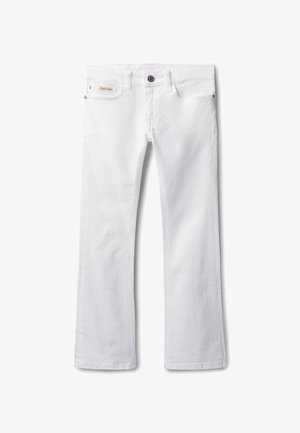 Hvite jeans med rette ben, knapp og glidelås foran, fem lommer, og en liten Calvin Klein-logo på høyre fremre lomme.