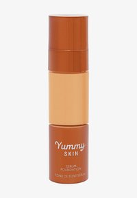 Danessa Myricks Beauty YUMMY SKIN SERUM FOUNDATION beżowy