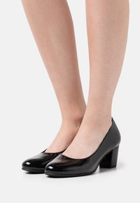 Jana Klasické lodičky - black