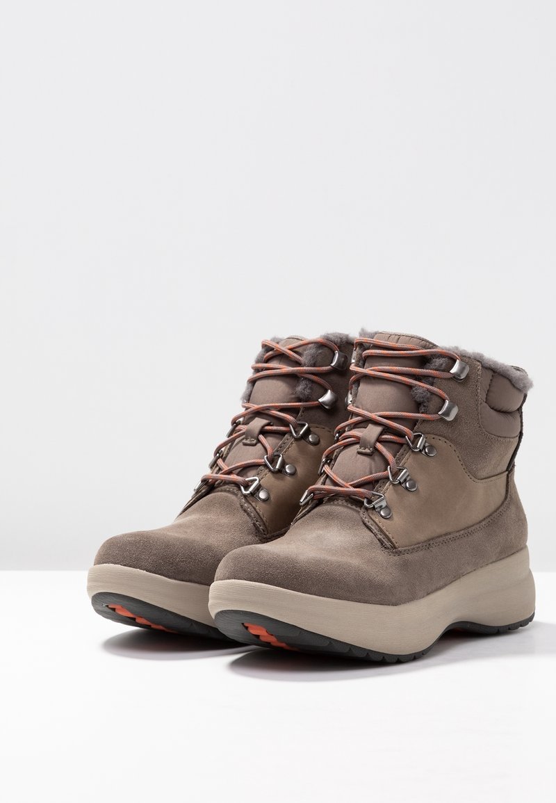 Bottines Clarks Marron à Talons - Taille UK 4 (pointure 37 Env.), Cuir, Très Bon état Occasion
