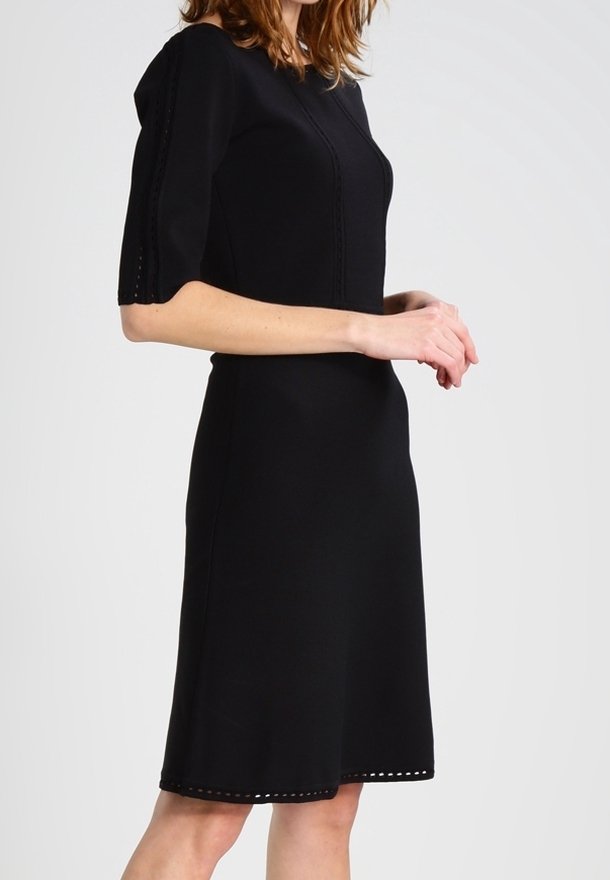 Reiss Robe pull - black