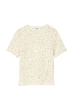 Haut en maille manches courtes couleur crème avec un subtil motif en dentelle florale et un col rond, étiqueté « PROMOD » à l'intérieur du col.