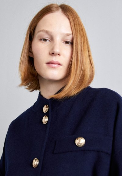 Maje GIFALY - Kurzmantel - marine