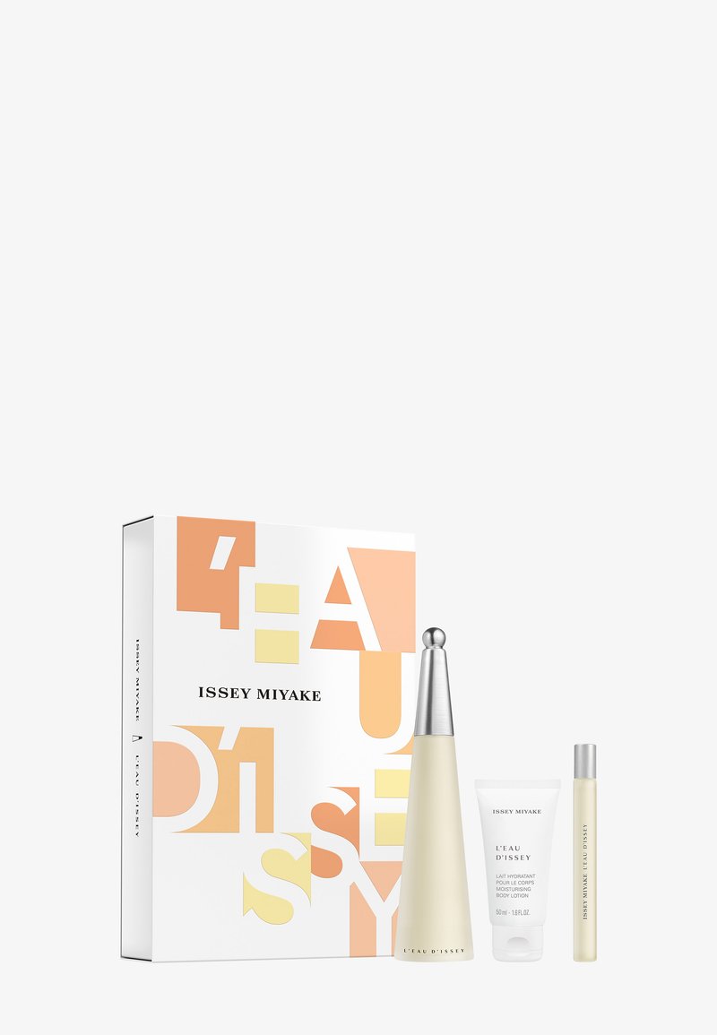Issey Miyake L'EAU D'ISSEY EDT + L'EAU D'ISSEY BODY LOTION + L'EAU D'ISSEY EDT PURSE SPRAY - Fragrance Set