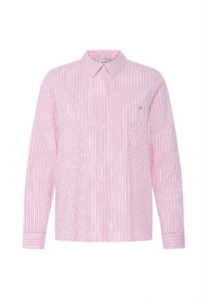 Camisa de manga larga con botones, con rayas verticales en rosa y blanco y cuello puntiagudo, que presenta un pequeño bolsillo en el pecho en el lado izquierdo.
