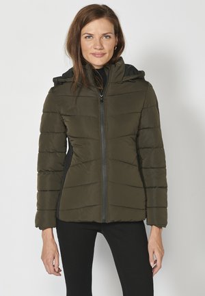 chaqueta verde militar mujer