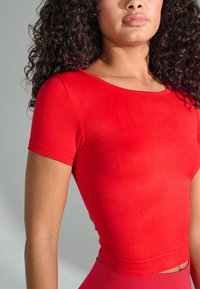 Next REGULAR FIT - SEAMLESS ACTIVE SHORT SLEEVE - T-shirt basic - red
