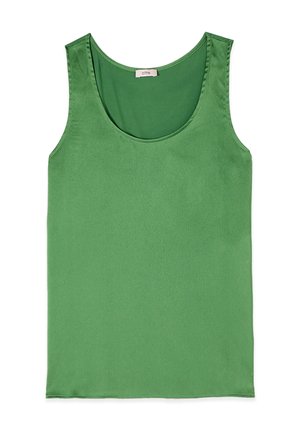 Mouwloos groene satijnen tanktop met een ronde halslijn en gestikte randen, met een klein wit merklipje aan de achterkant.
