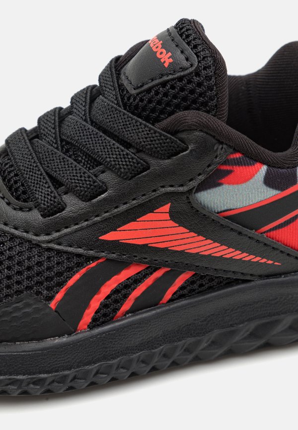 RUSH RUNNER 5 ELASTIC LACE UNISEX - Road running shoes2