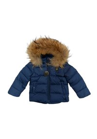 Giacca a vento blu navy con cappuccio foderato in pelliccia sintetica, zip frontale e motivo cucito. Presenta due tasche anteriori con chiusura a scatto e un dettaglio distintivo.