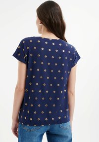 Greenpoint - T-shirt z nadrukiem