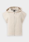 EVRENA - Sweater met rits - open white