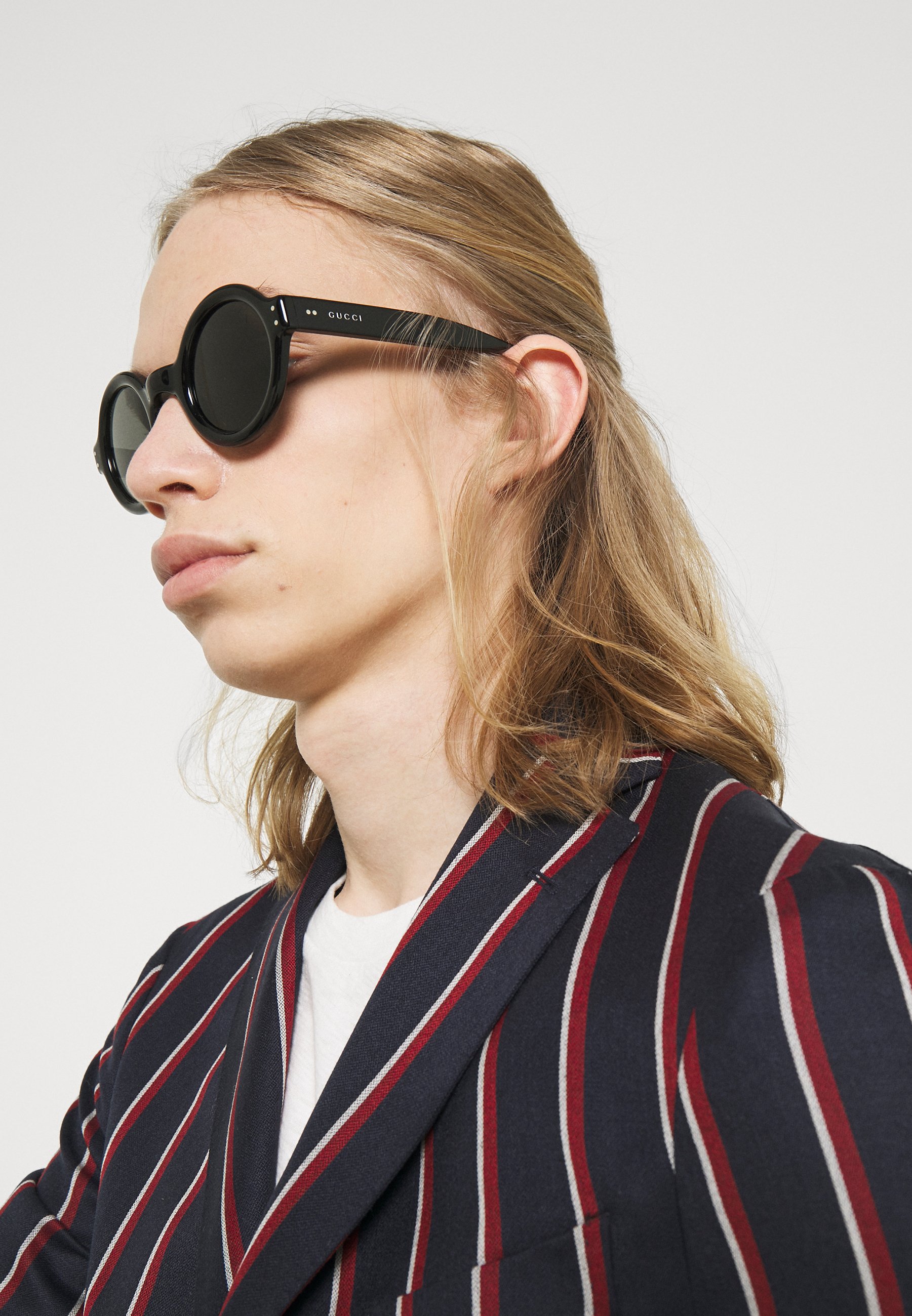 Gucci Occhiali da sole - black/grey/nero - Zalando.it